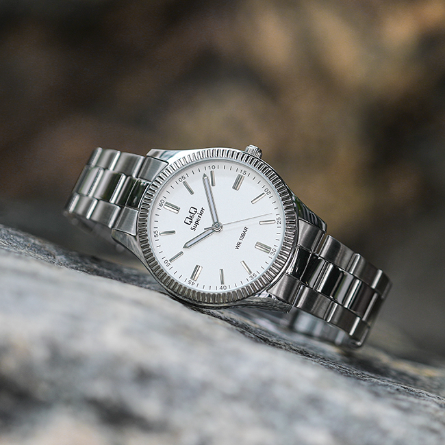 Đồng hồ giá rẻ dưới 2 triệu: nên chọn Casio, Q&Q hay Citizen?