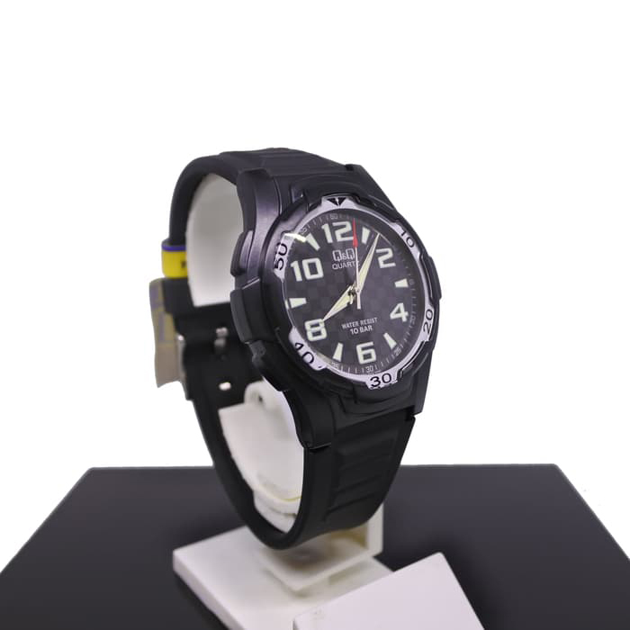 Đồng Hồ Nam Q&Q QQ-VP84J012Y