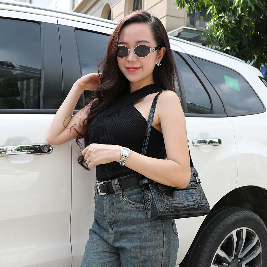 dong-ho-diamond-d-dm1010s