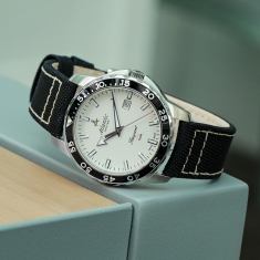 dong-ho-atlantic-swiss-at-873624121ny