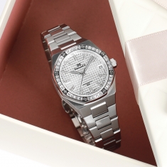 dong-ho-diamond-d-dm2110l-01