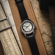 dong-ho-atlantic-swiss-at-537824123