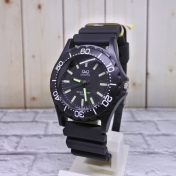 dong-ho-qq-qq-vp02j003y