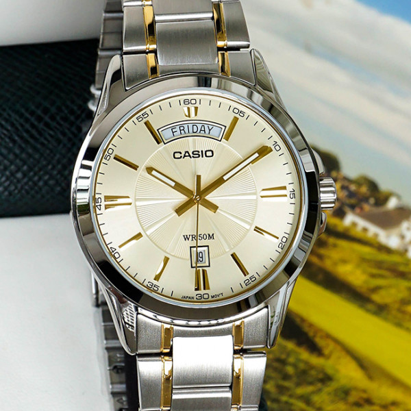 Đồng Hồ Nam Casio CA-MTP-1381G-9AVDF