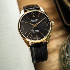 dong-ho-atlantic-swiss-at-517524569g